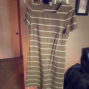 Old Navy Green Dress
